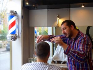 Myvesinet.com vous présente Mickaël, coiffeur pour hommes et bientôt barbier du Vésinet.